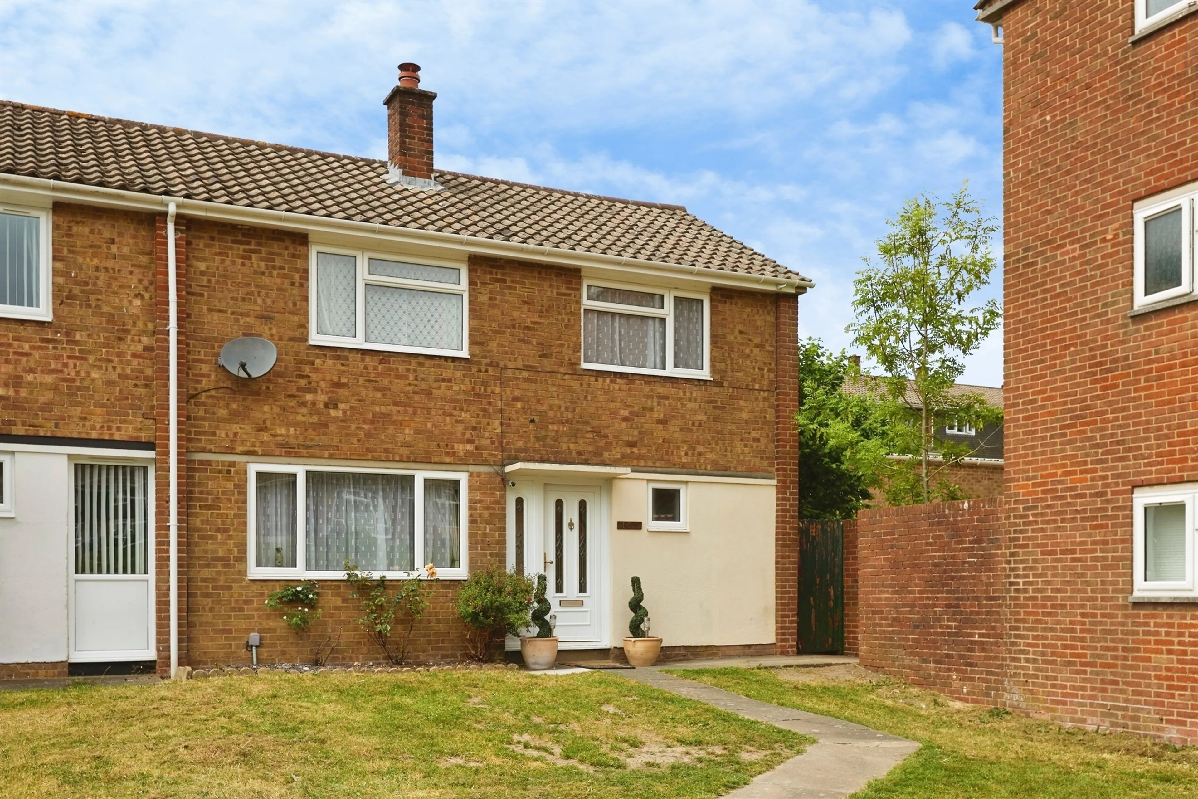 Property photo 0