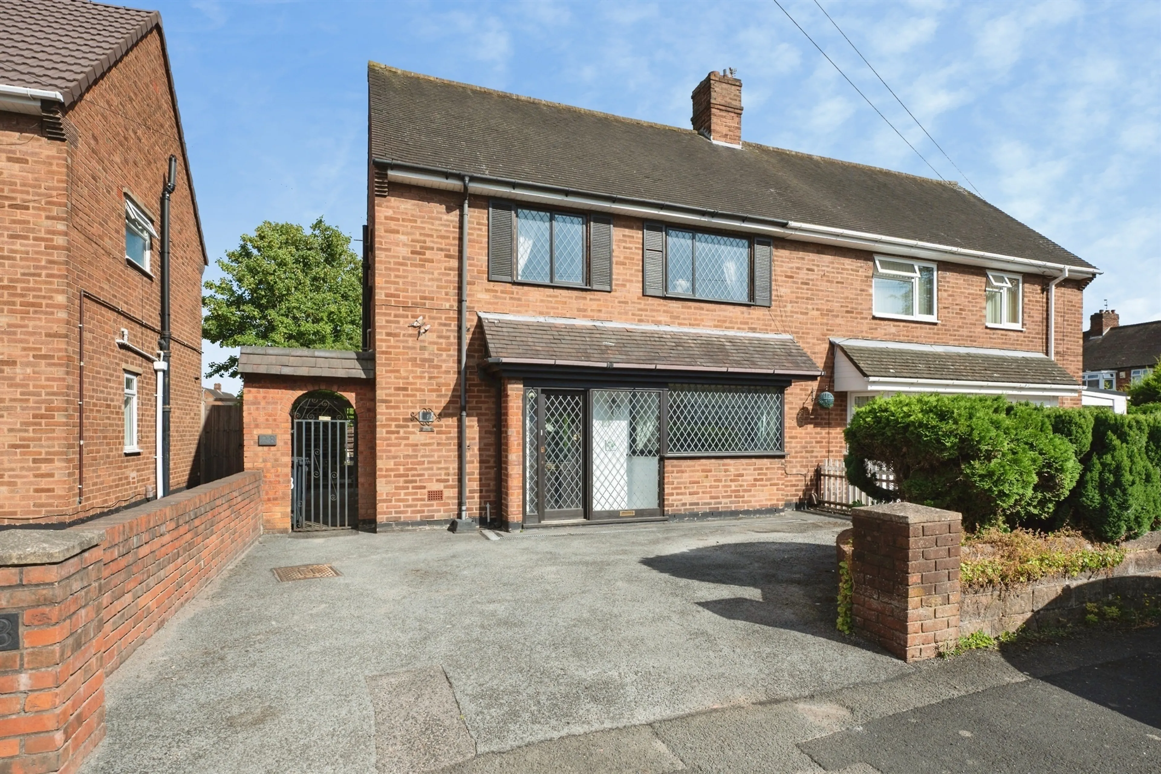 Property photo 0