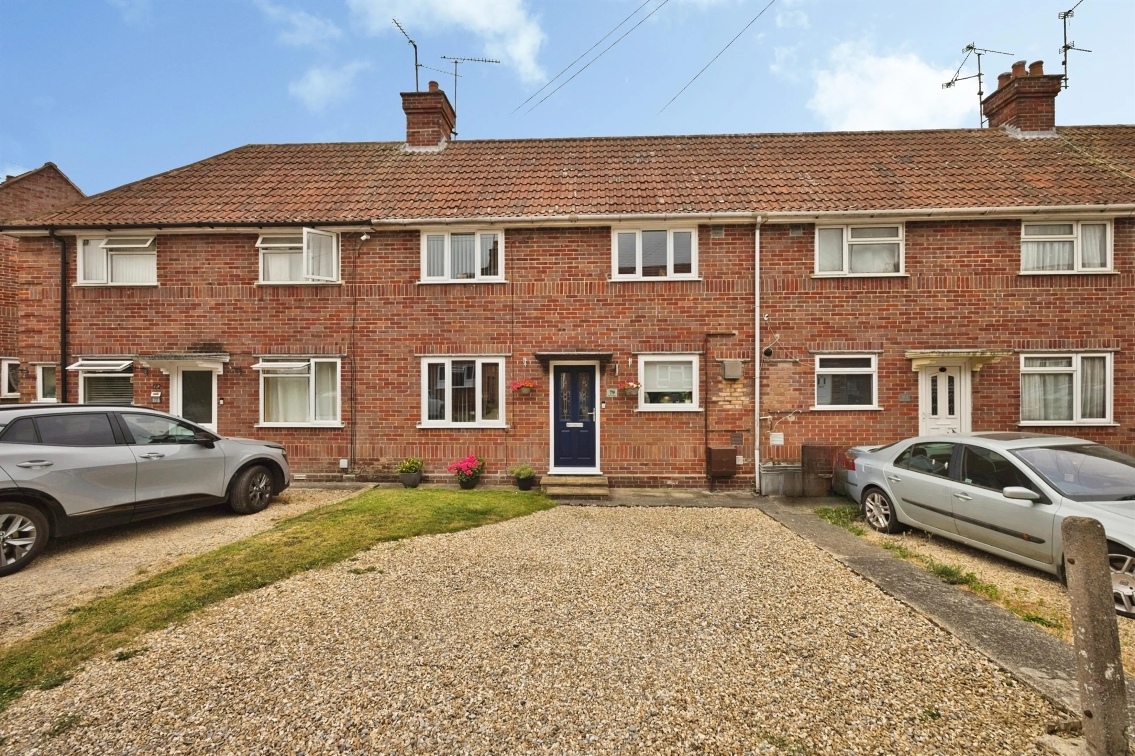 Property photo 0