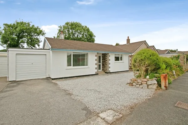 Alexandra Close, Illogan, Redruth, Co...