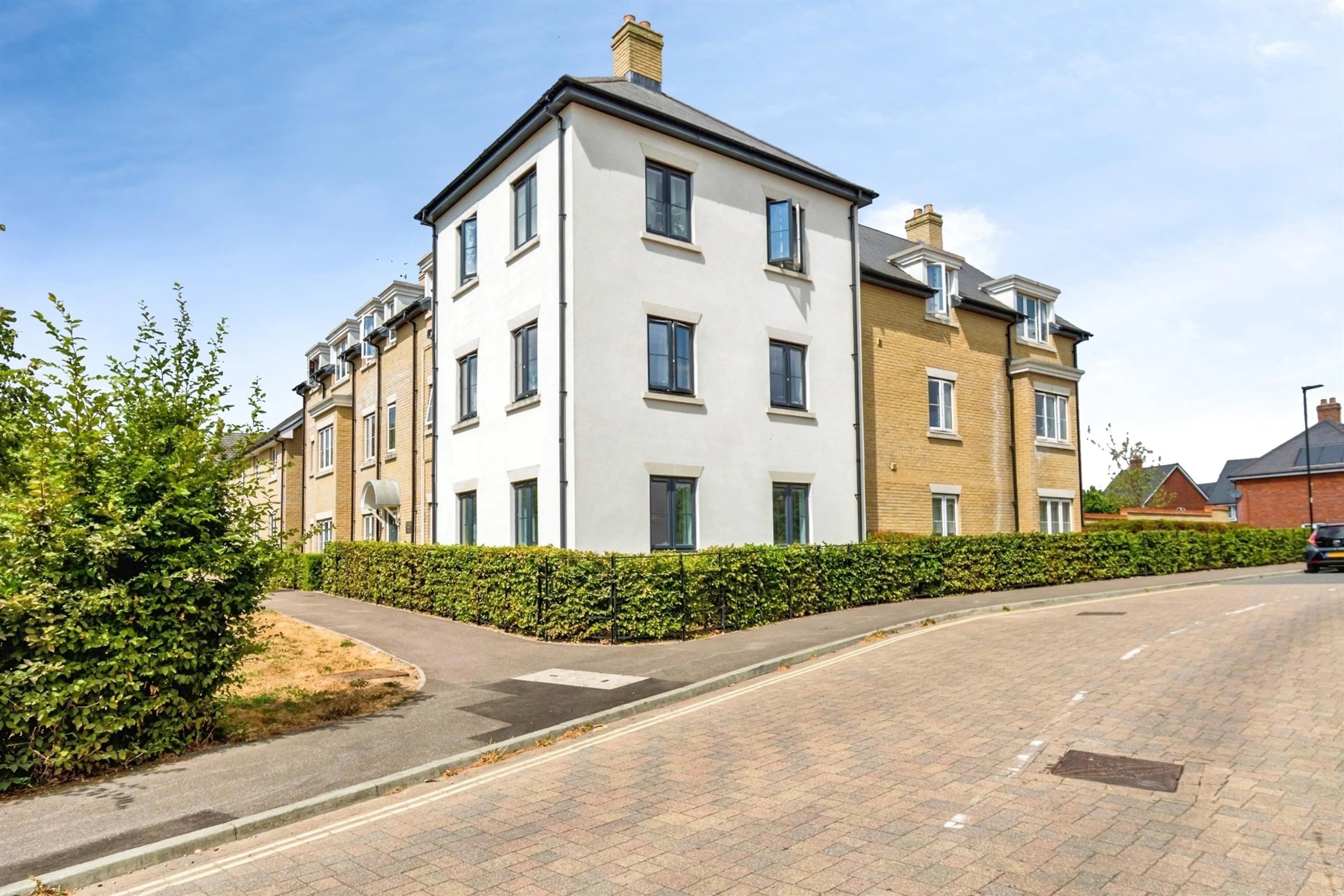 Property photo 0