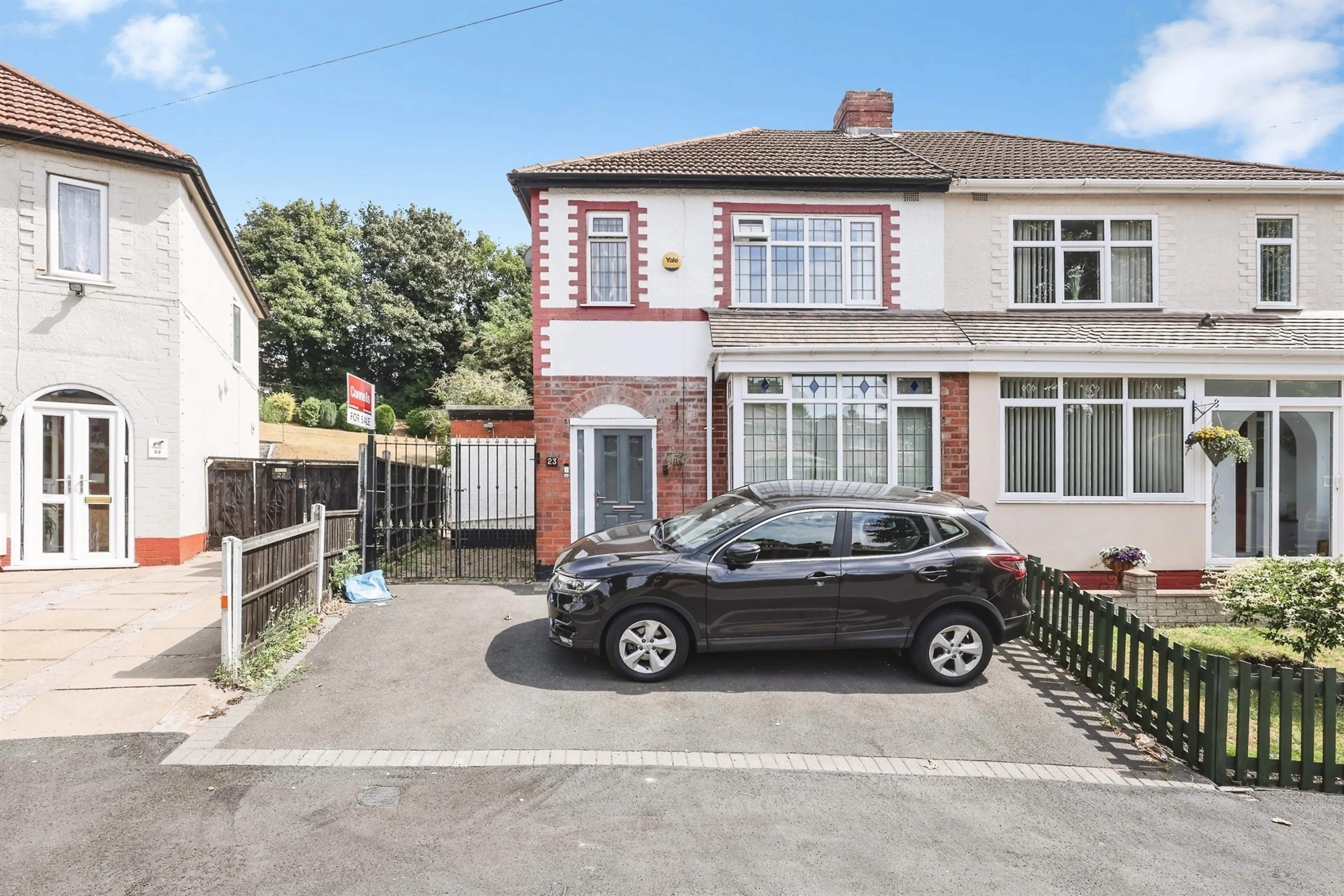 Property photo 0