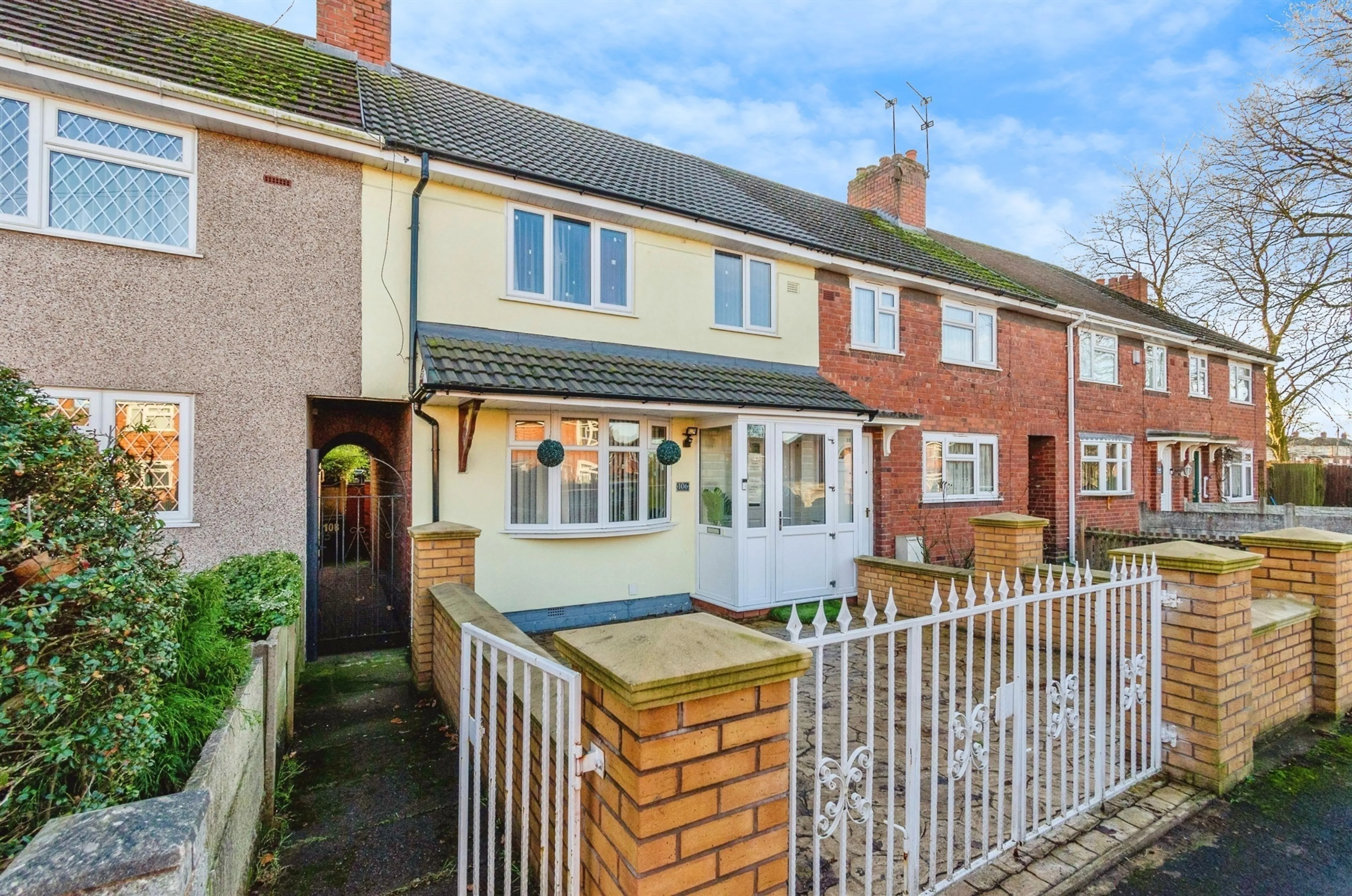 Property photo 0