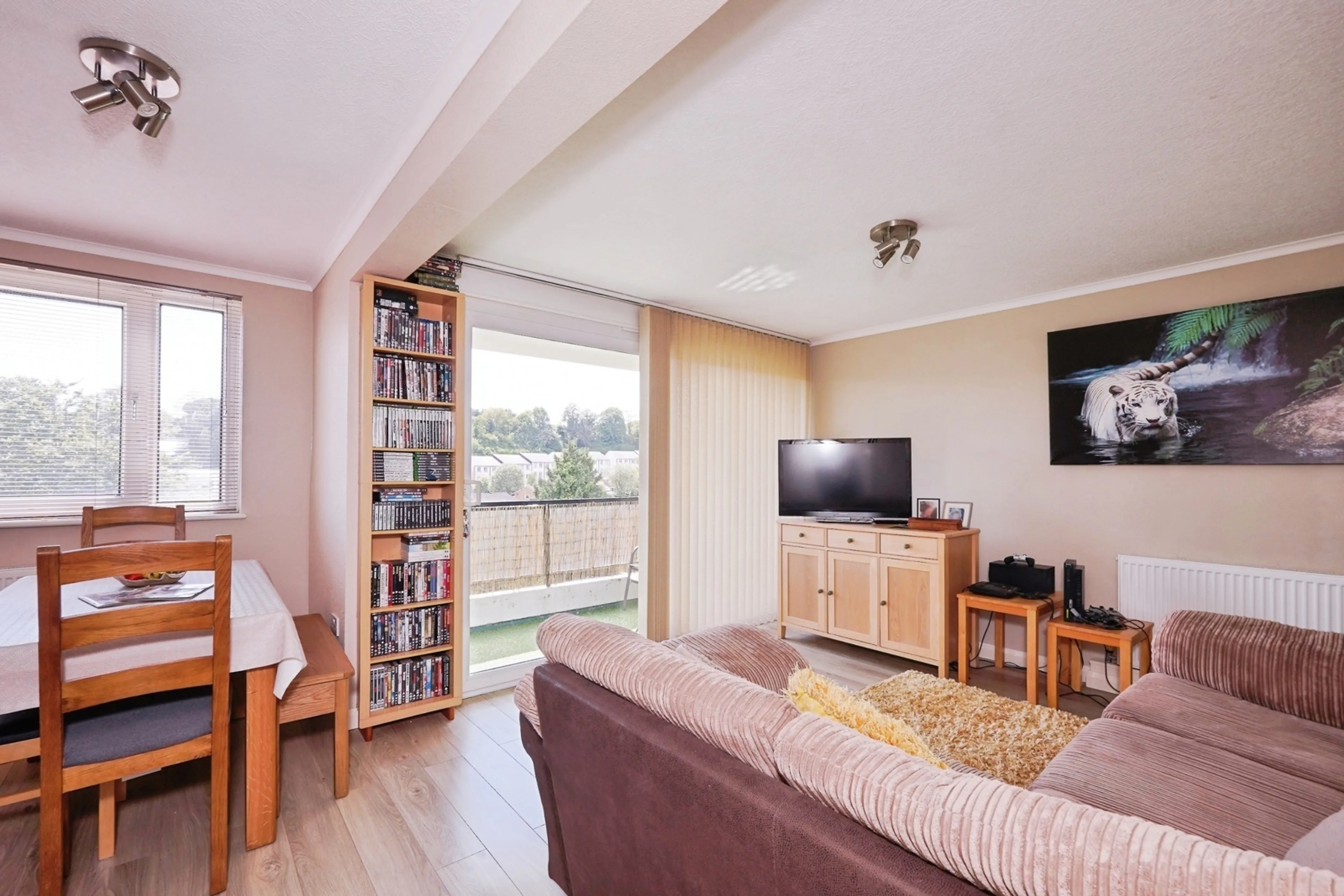 Property photo 33