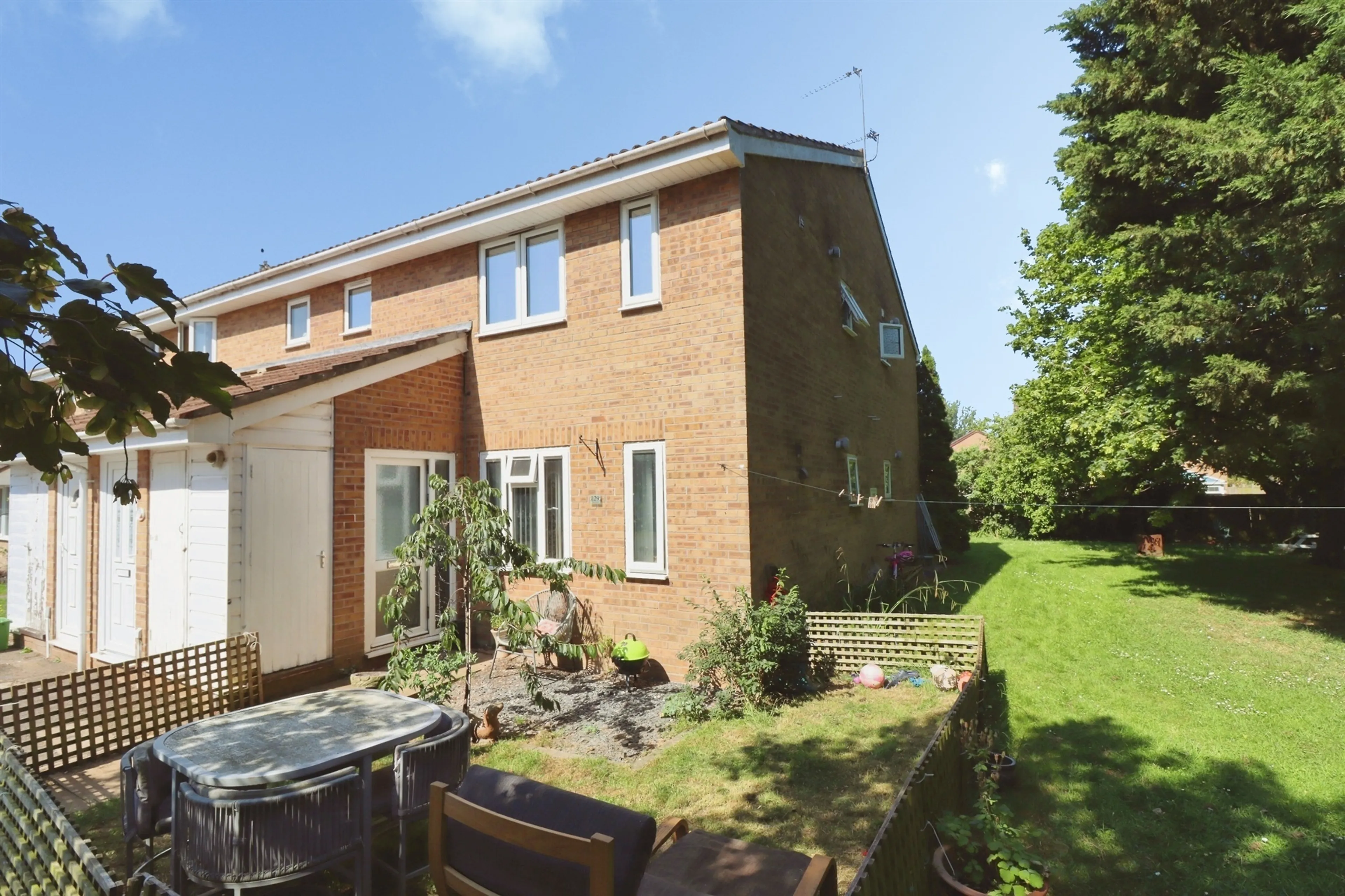 Property photo 0