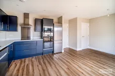 Osprey Place, March