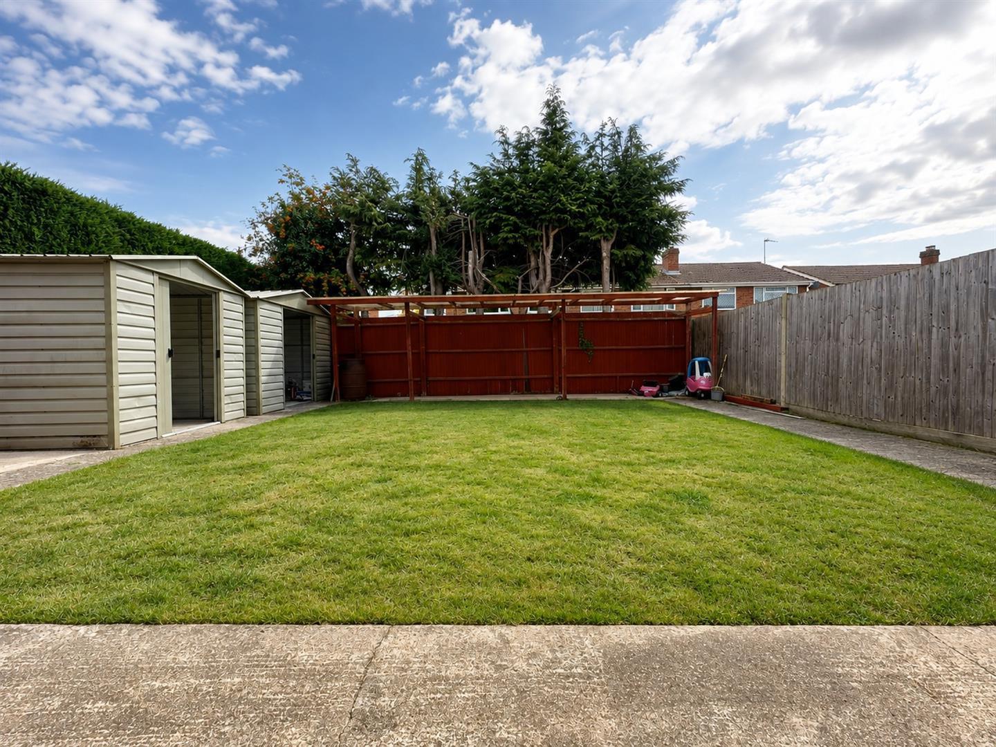 Farmers Way, Maidenhead Image 10
