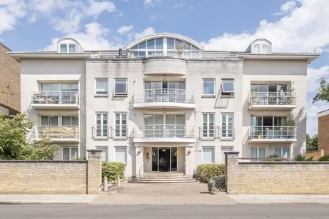 Carlton Drive, London, SW15