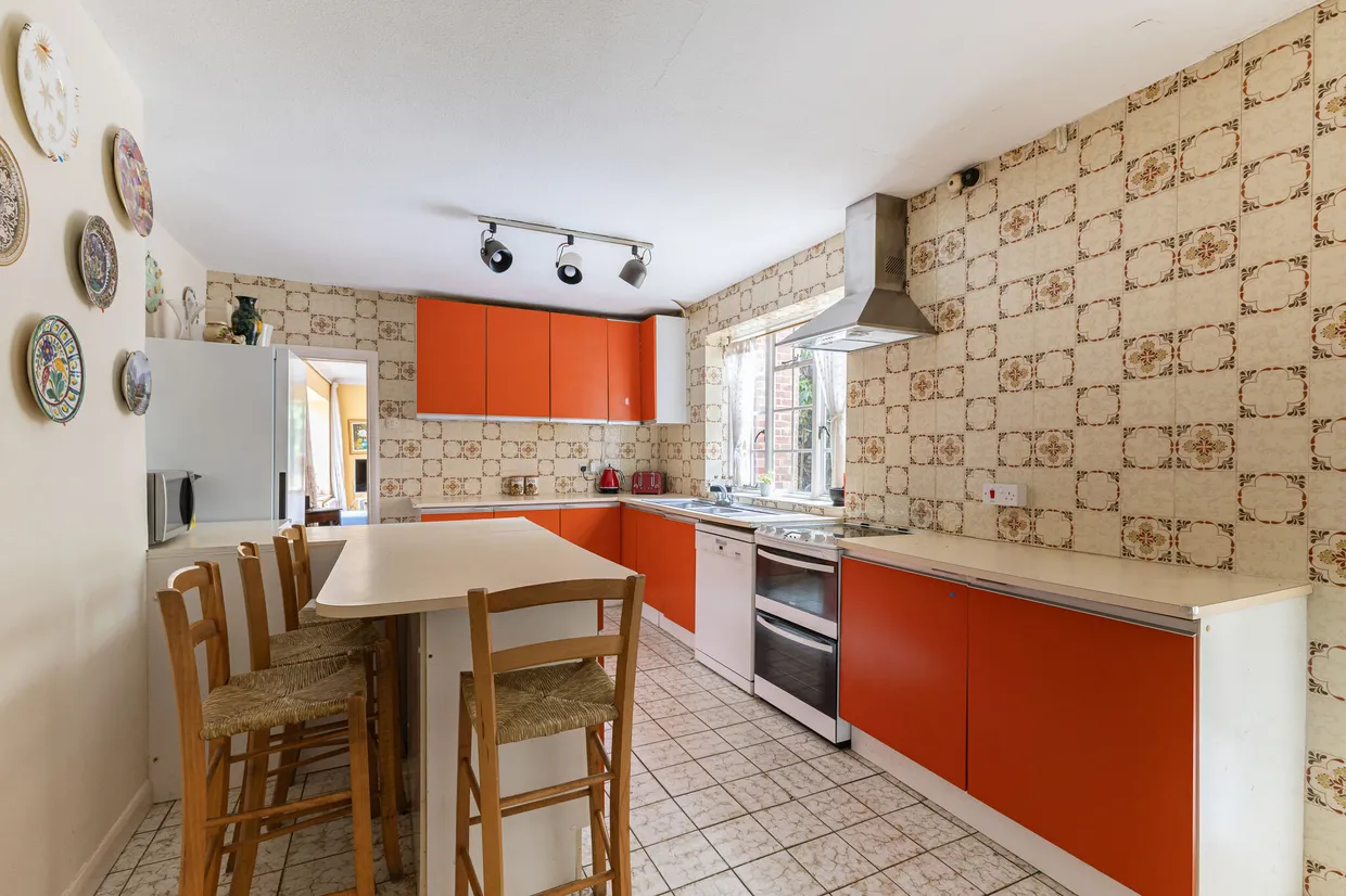 Wolsey Road, Northwood, HA6 photo 4
