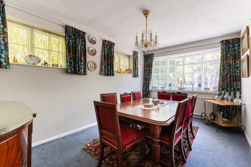 Wolsey Road, Northwood, HA6 photo 5