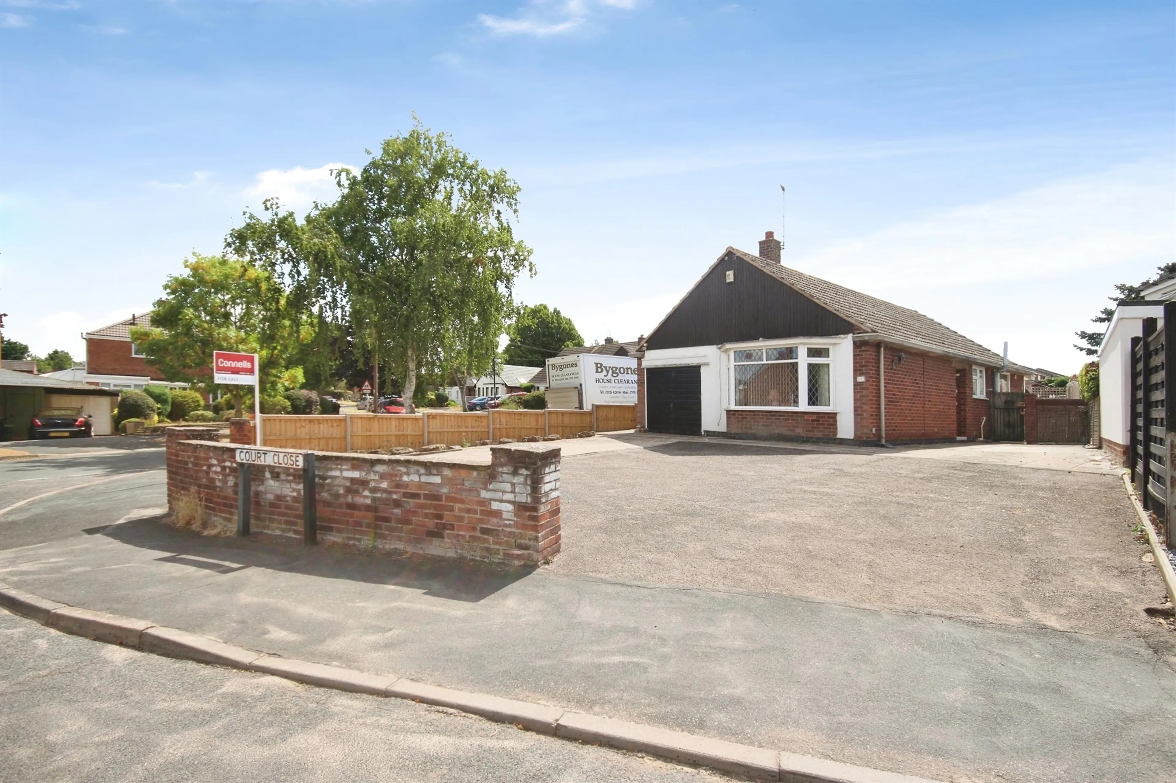 Property photo 0