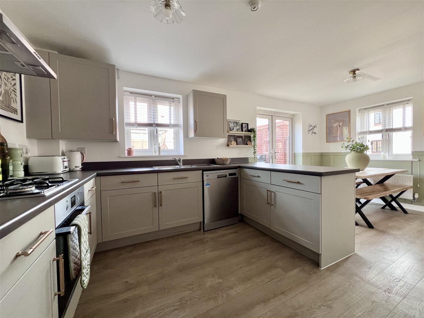 Uttoxeter Way, Towcester Image 3
