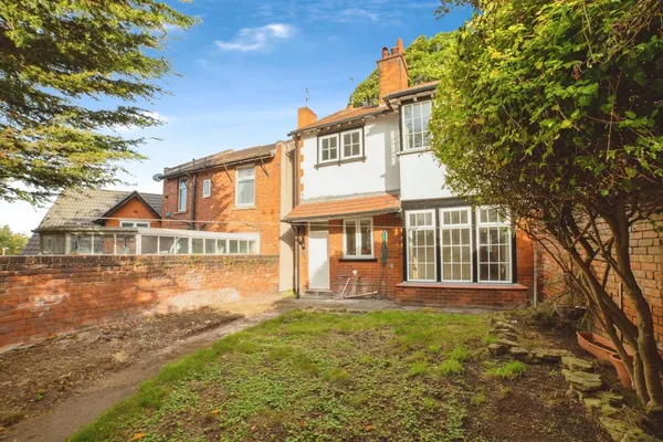 West Hill Avenue, Mansfield, Nottingh...