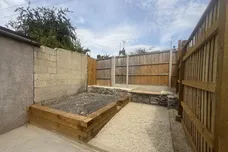New Road, Calne