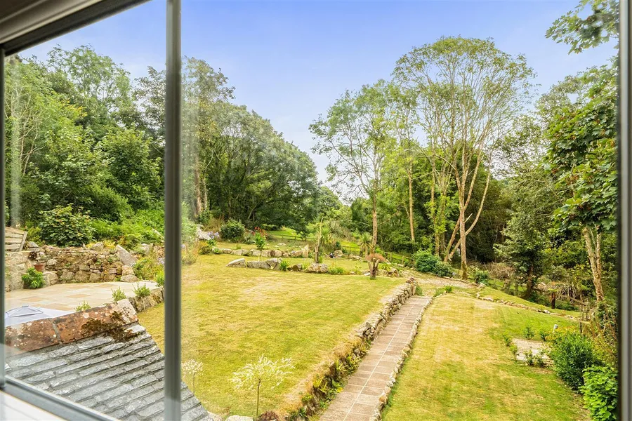 Property Image 23