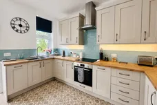Harlow Moor Drive, HARROGATE