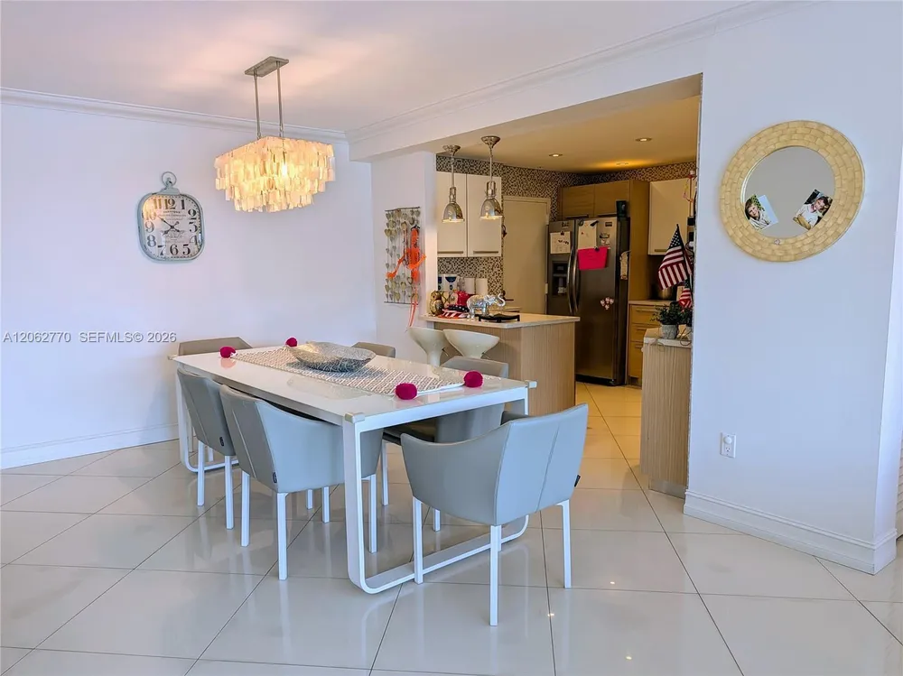 575 Crandon Blvd, Key Biscayne, FL 33149