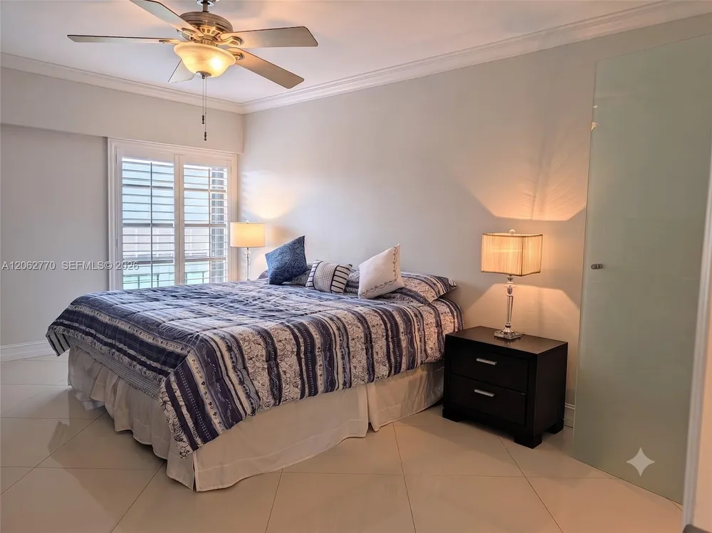 575 Crandon Blvd, Key Biscayne, FL 33149