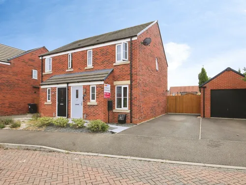 Drummond Close, Hampton Gardens, Peterboroughphoto