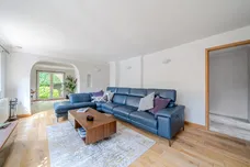 The Crescent, SHEPPERTON, TW17 photo 3