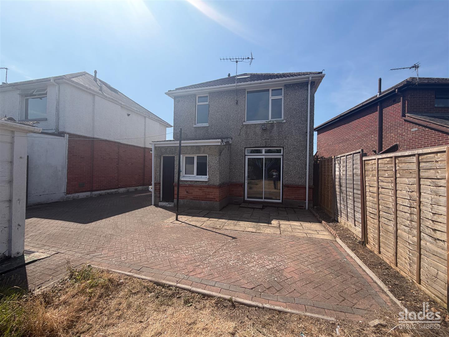 Alton Road, Wallisdown, Bournemouth Image 14