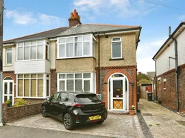 Strathmore Road, Gosport photo