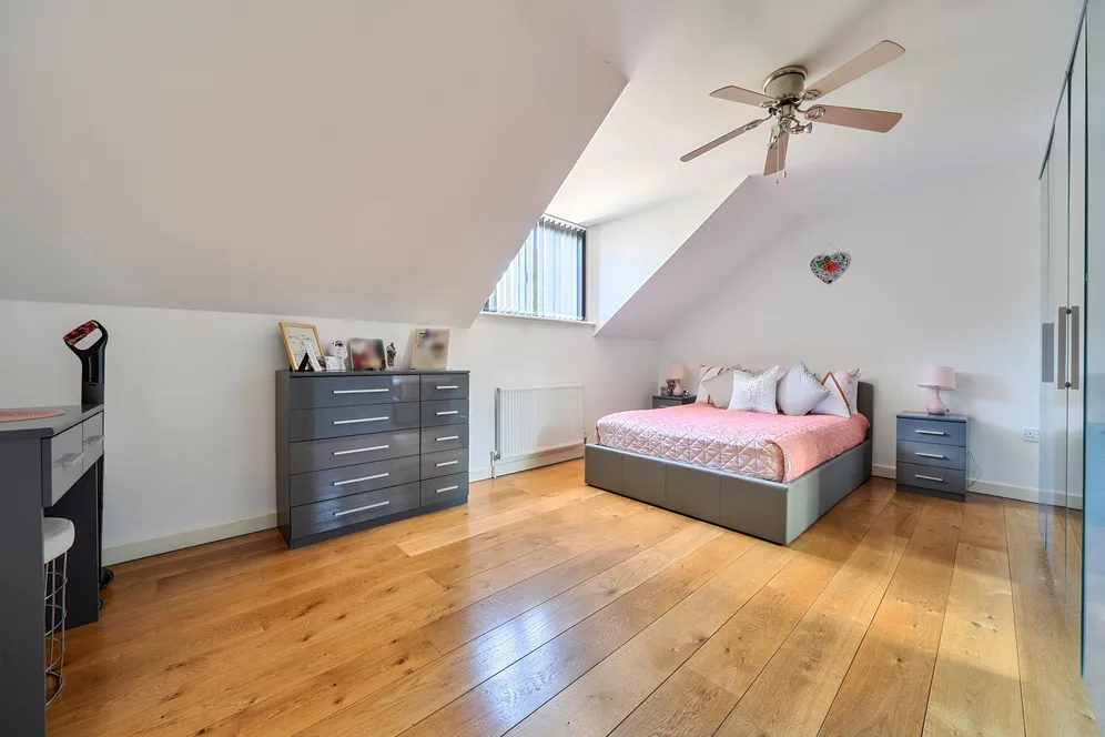 Wellsway, Keynsham, BS31 photo 6