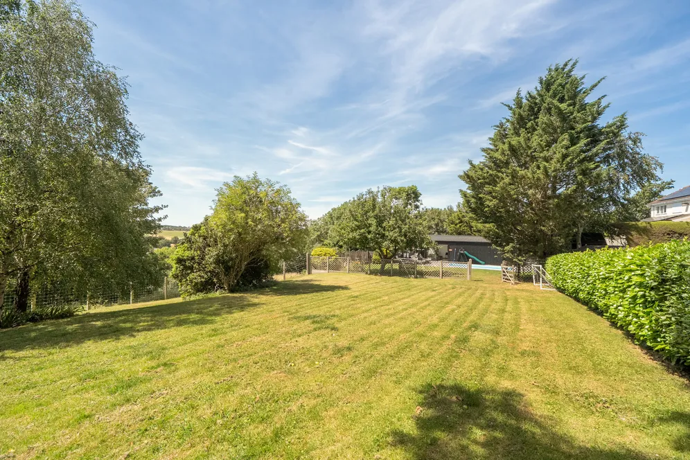 Wellsway, Keynsham, BS31 photo 14