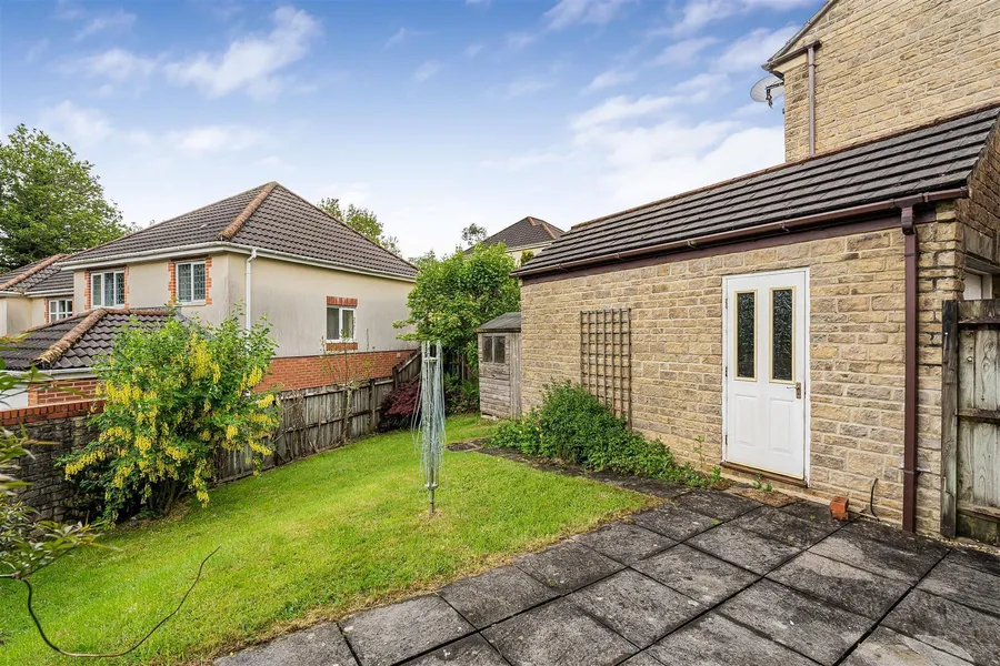 Property Image 5