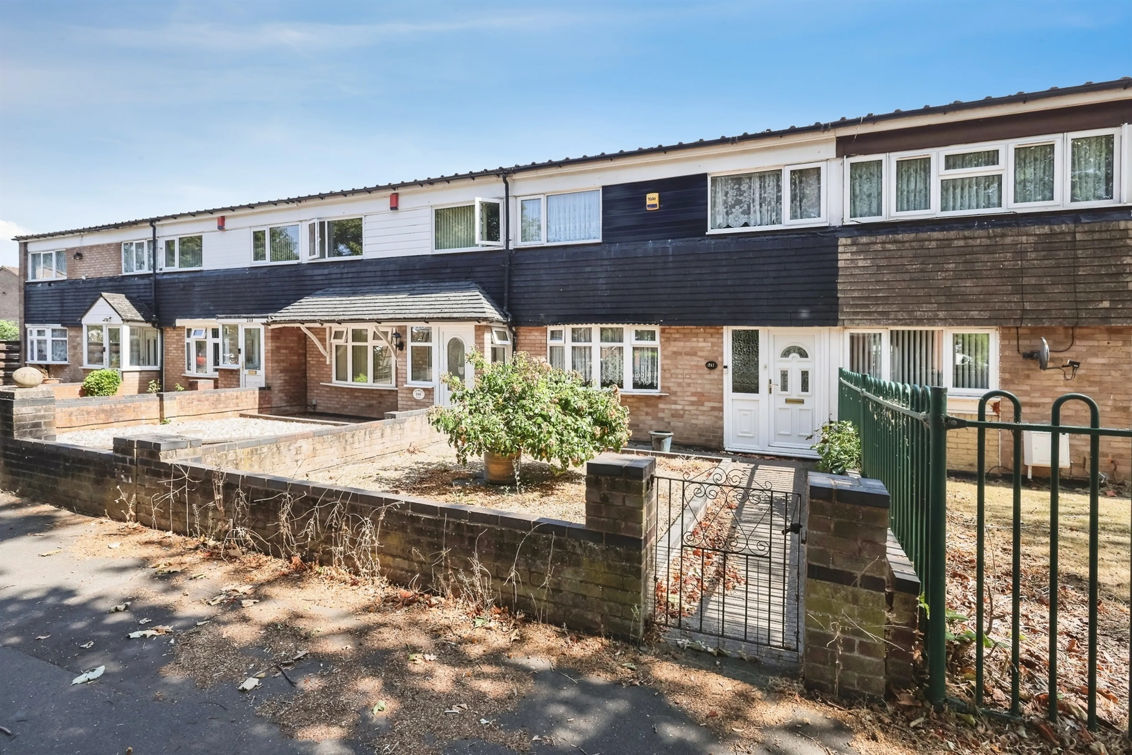 Property photo 0