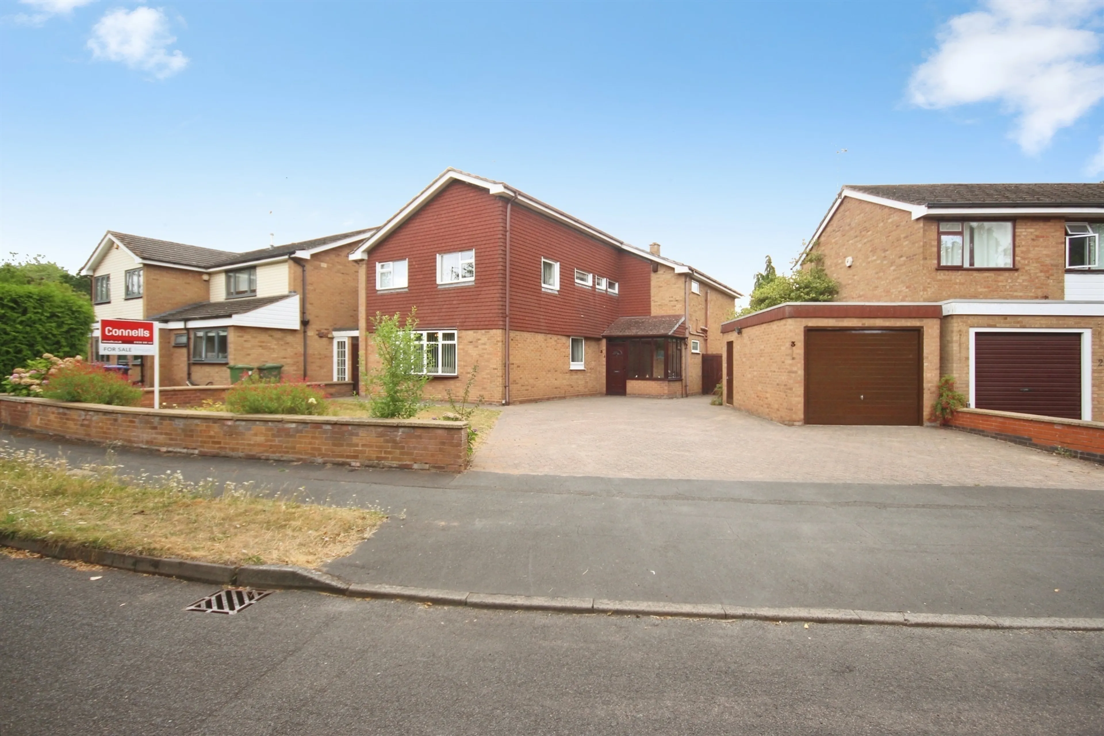 Property photo 0