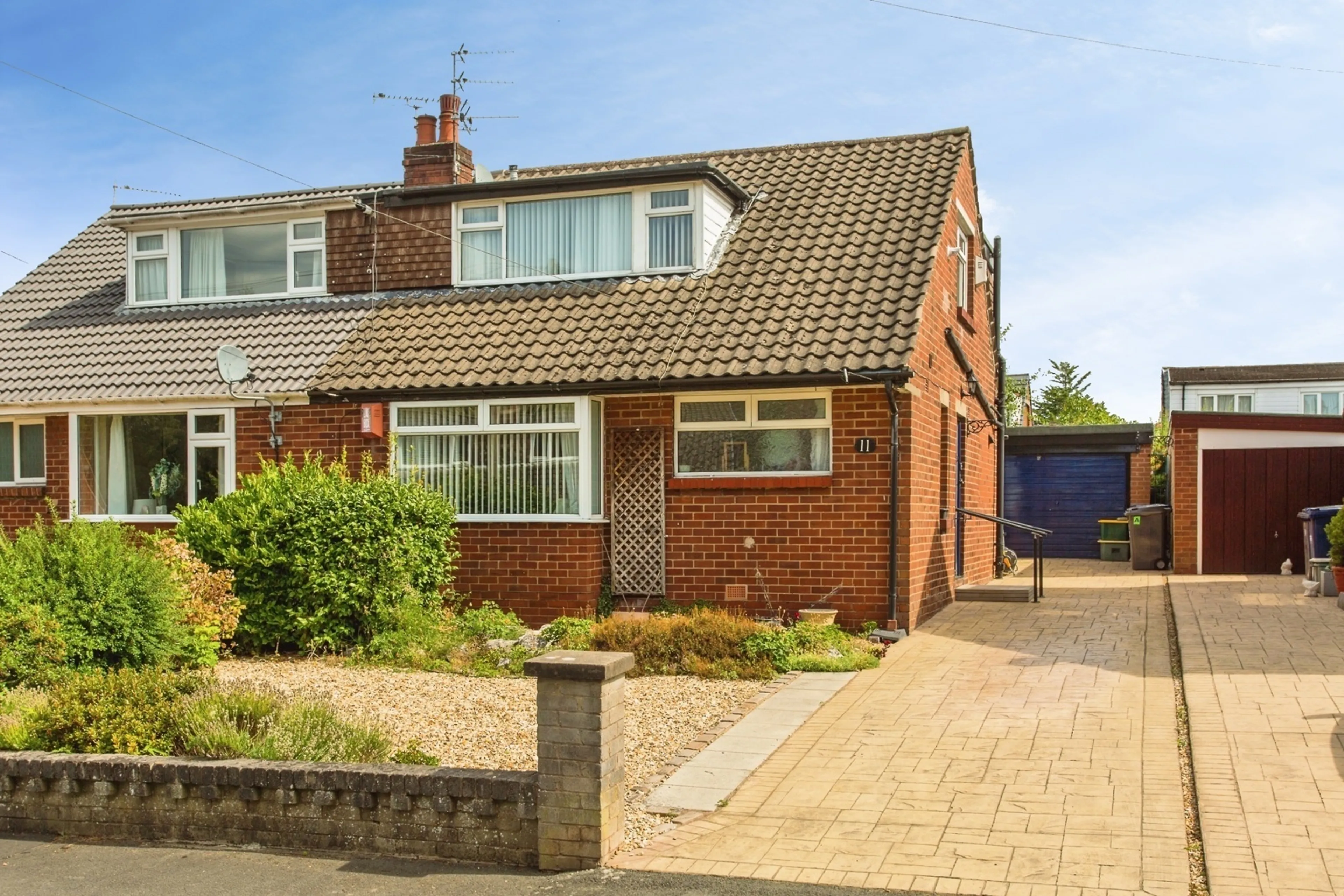 Property photo 0