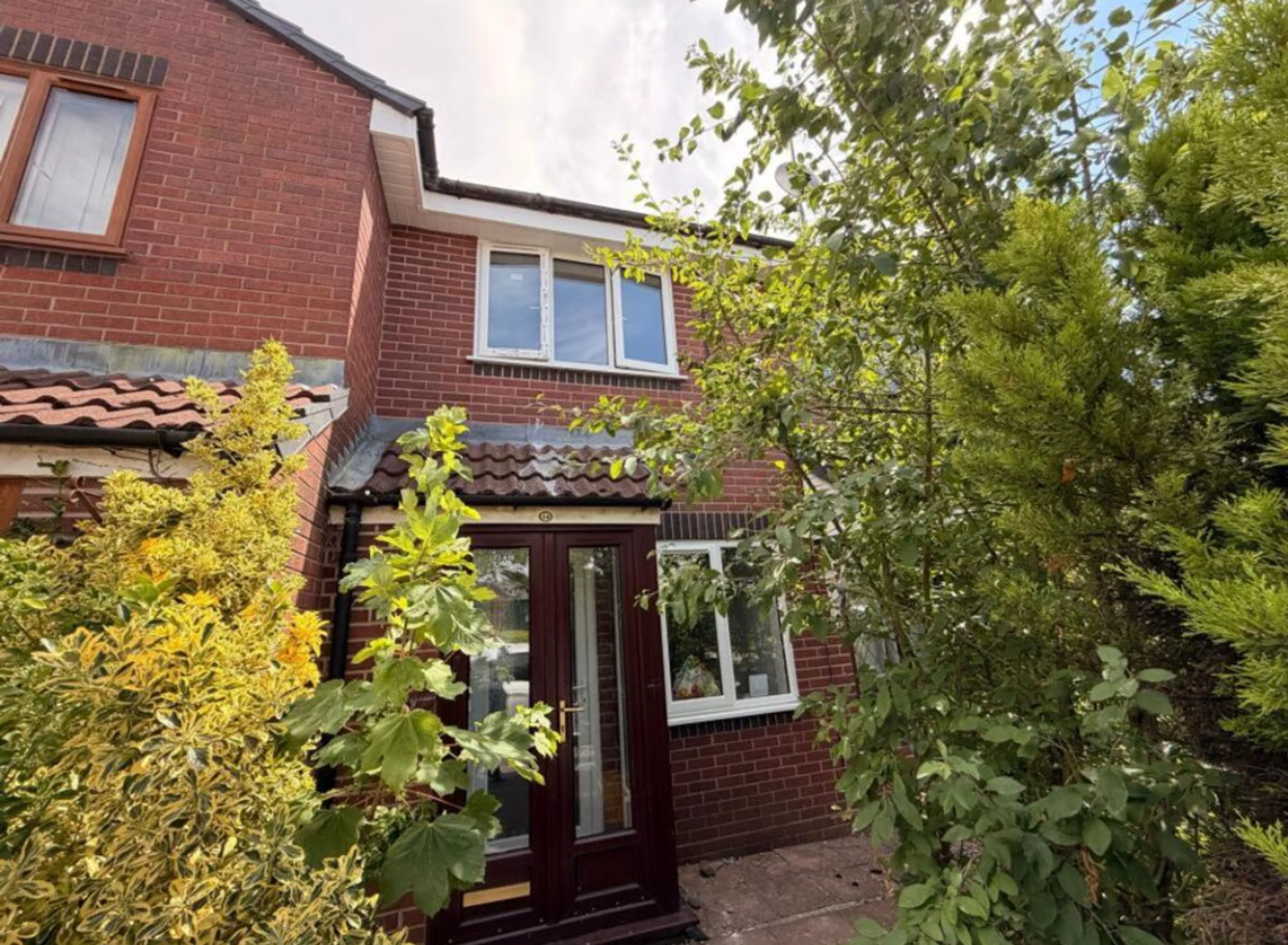Property photo 0