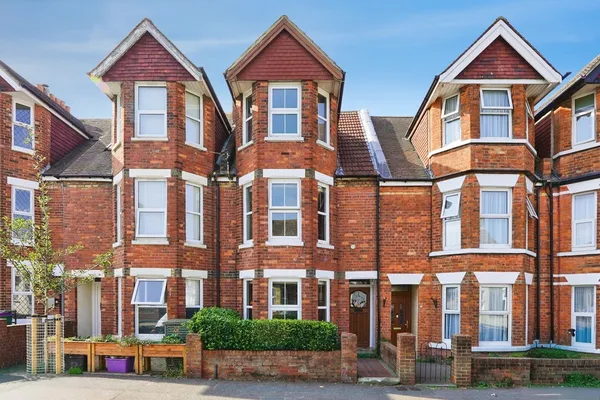 Warren Road, Folkestone, Kent, CT19