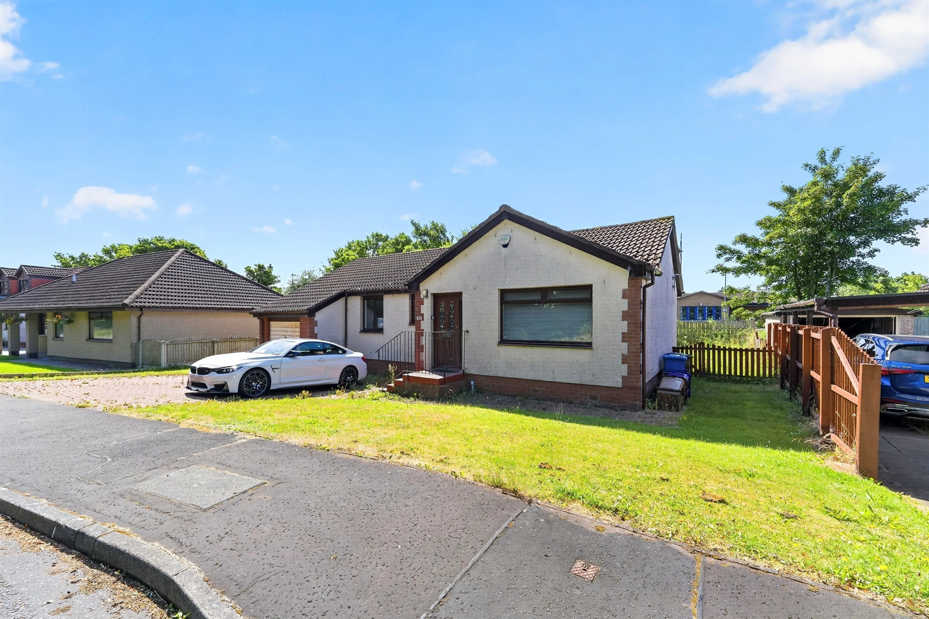 Property at The Meadows, Kilwinning