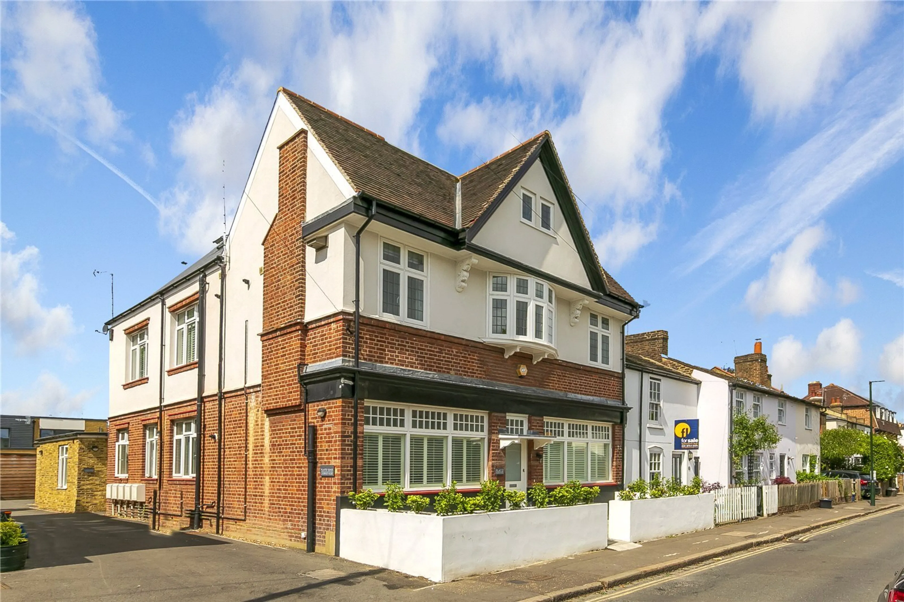 Property at Second Cross Road, Twickenham, UK, TW2
