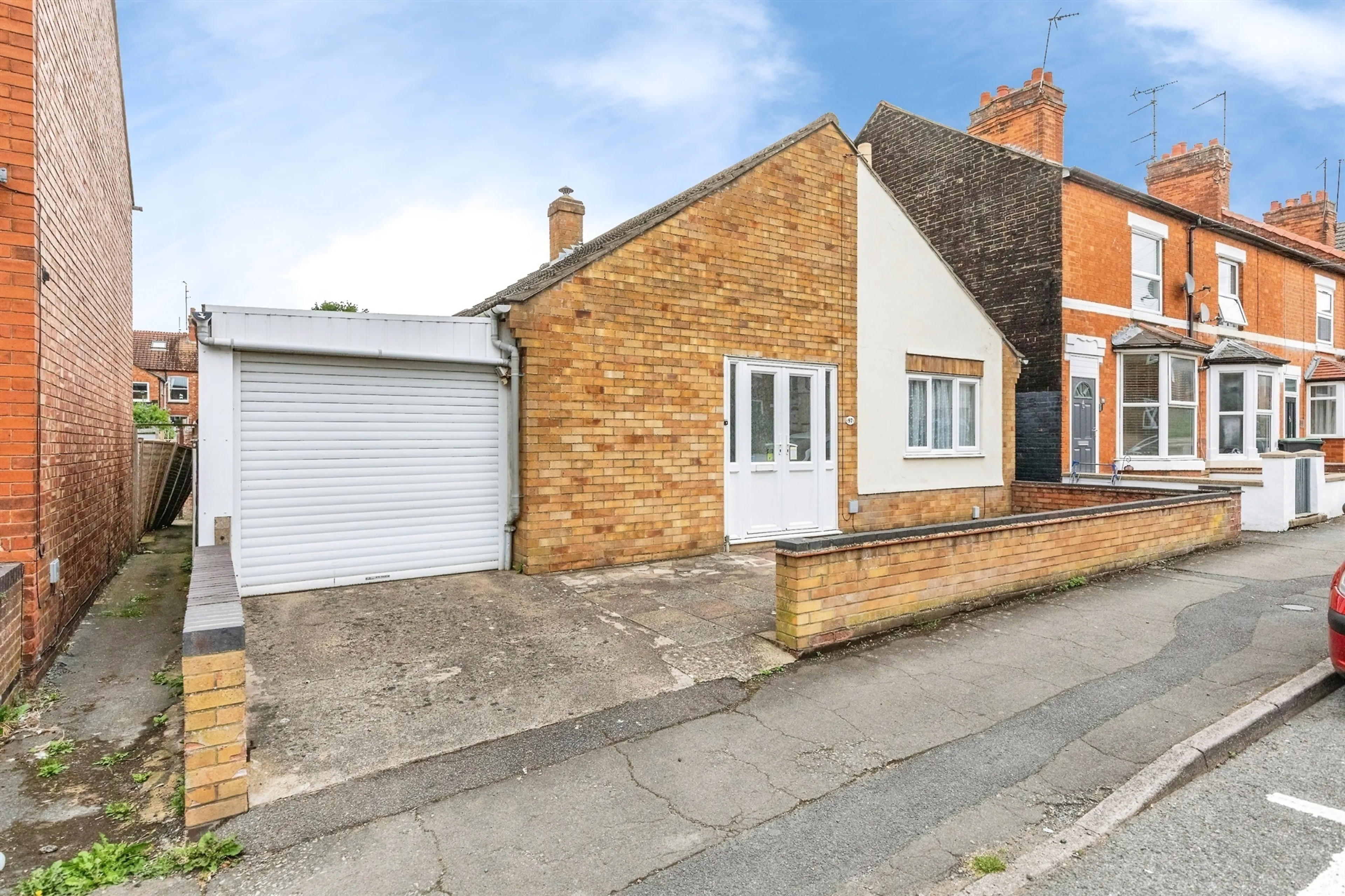 Property photo 0