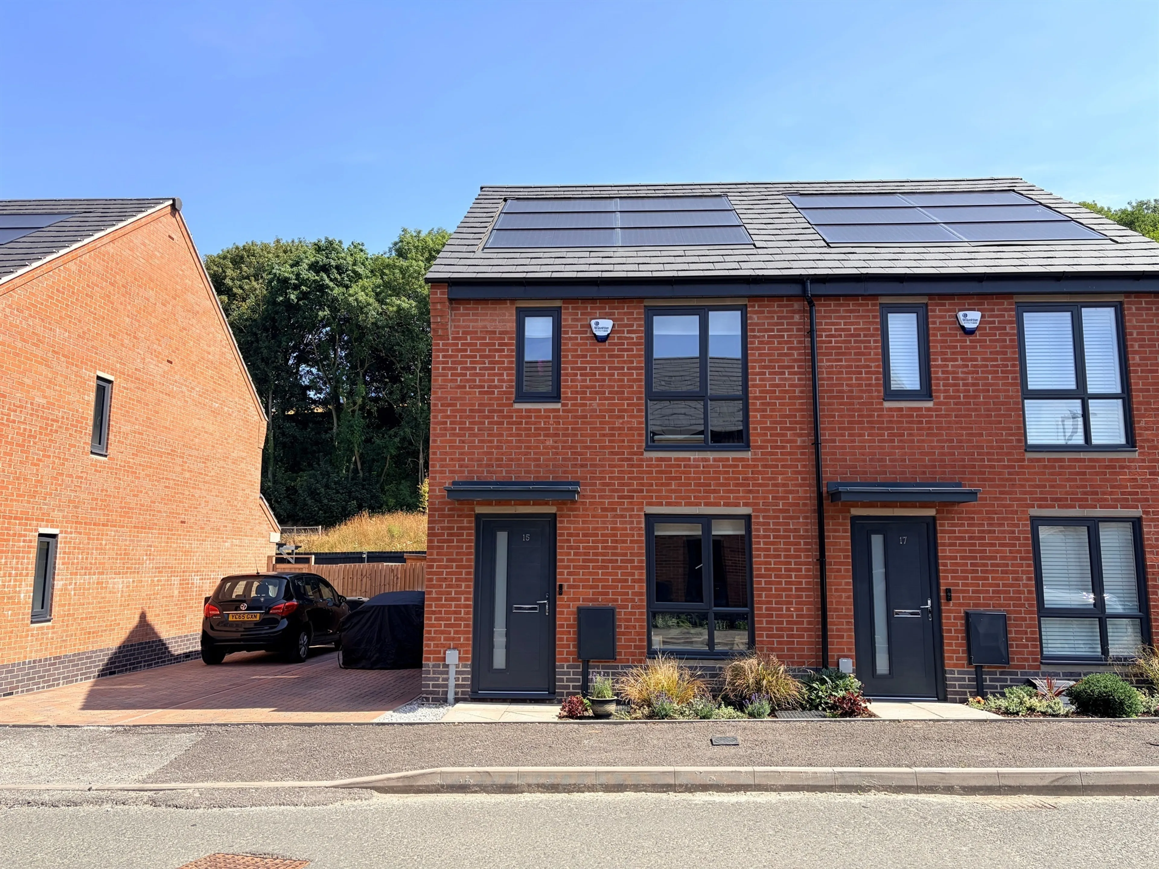 Property photo 0