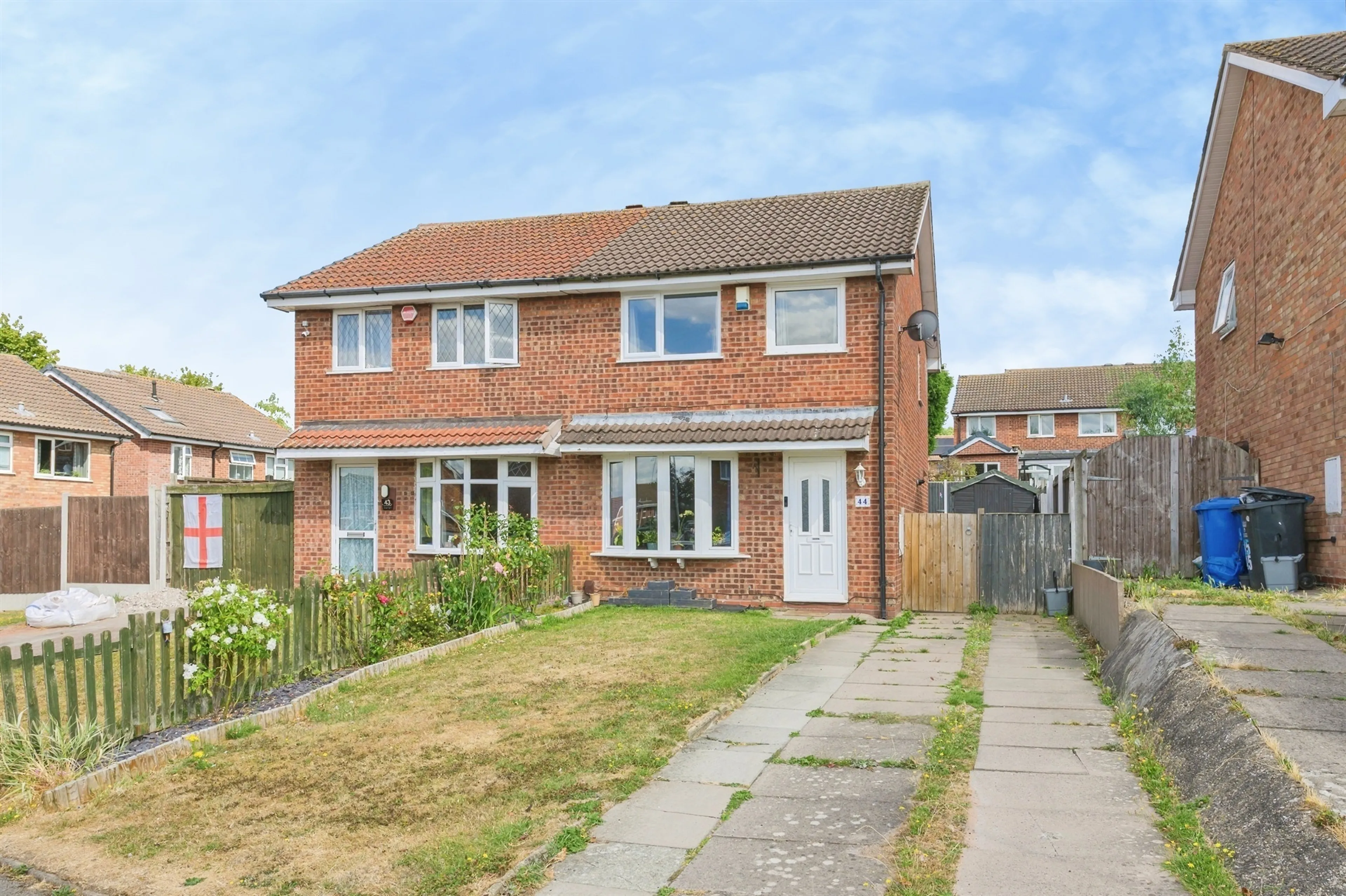 Property photo 0