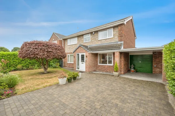 Long Close, Doncaster, South Yorkshir...