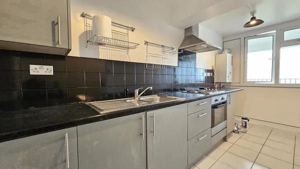 Northend Road, Erith, DA8