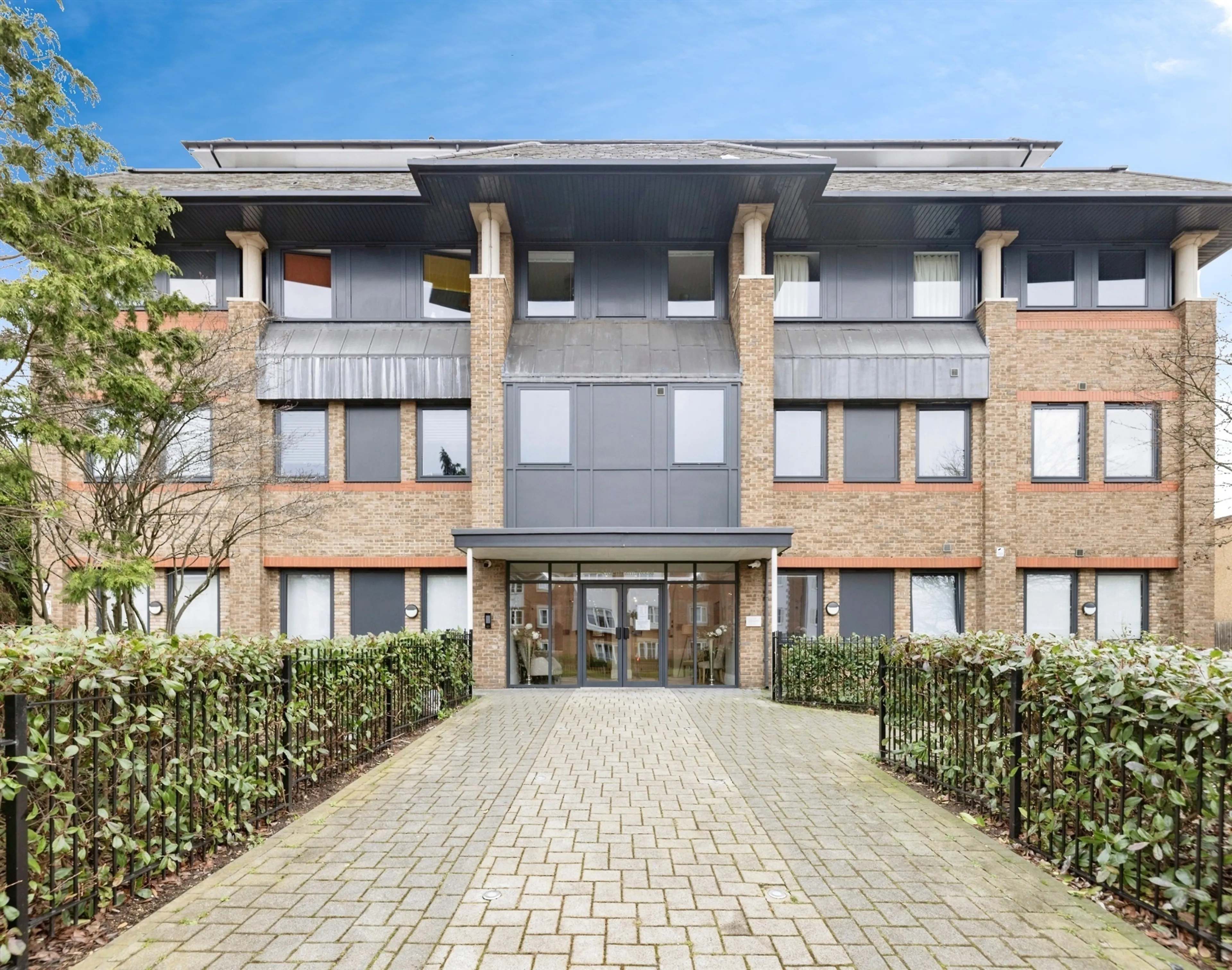 Property photo 0