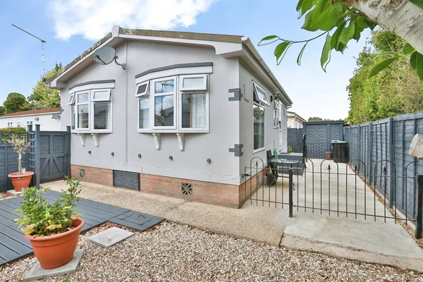 Lumby Drive Mobile Home Park, Ringwoo...