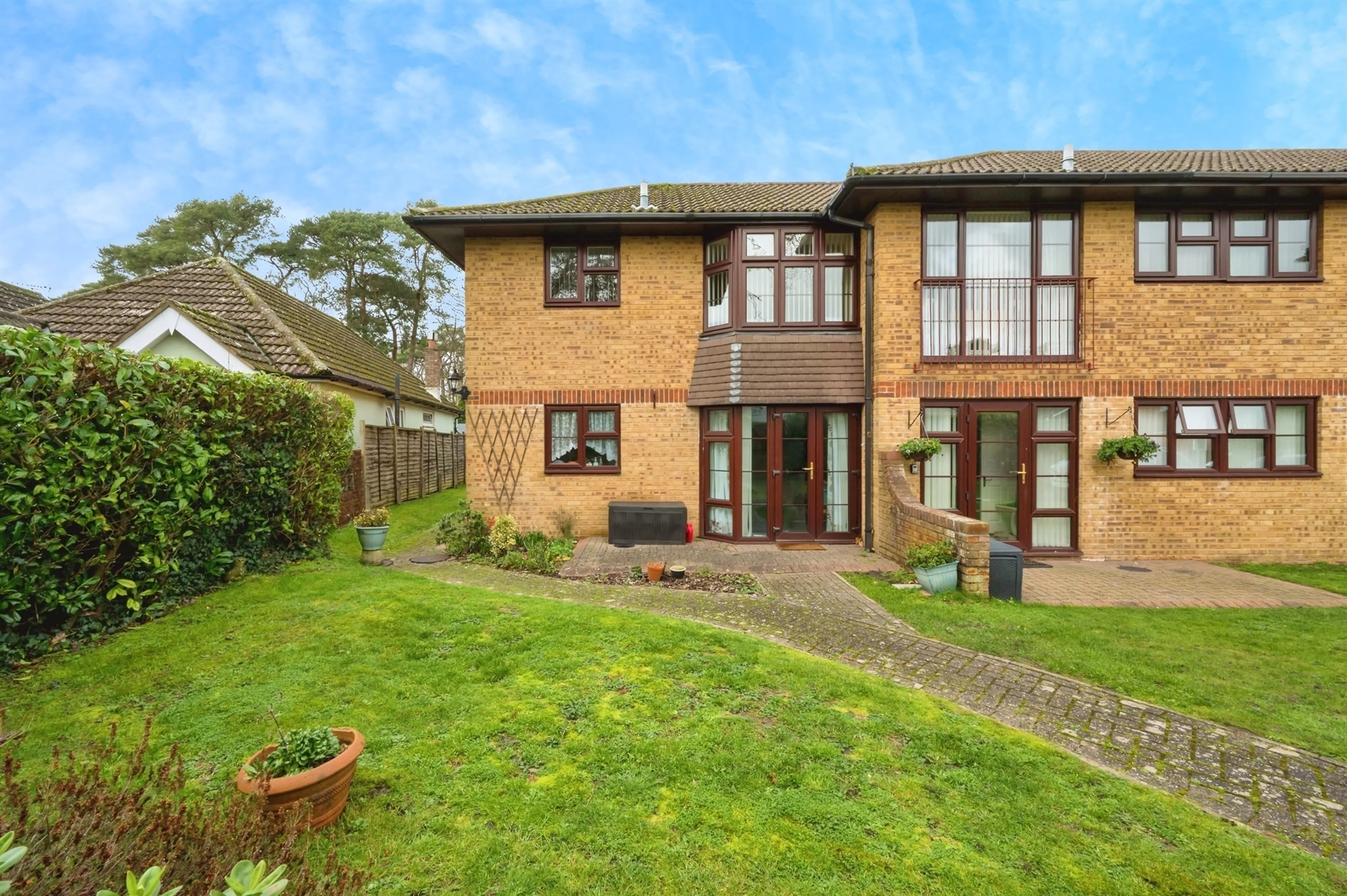 Property at Pine Drive, Southampton
