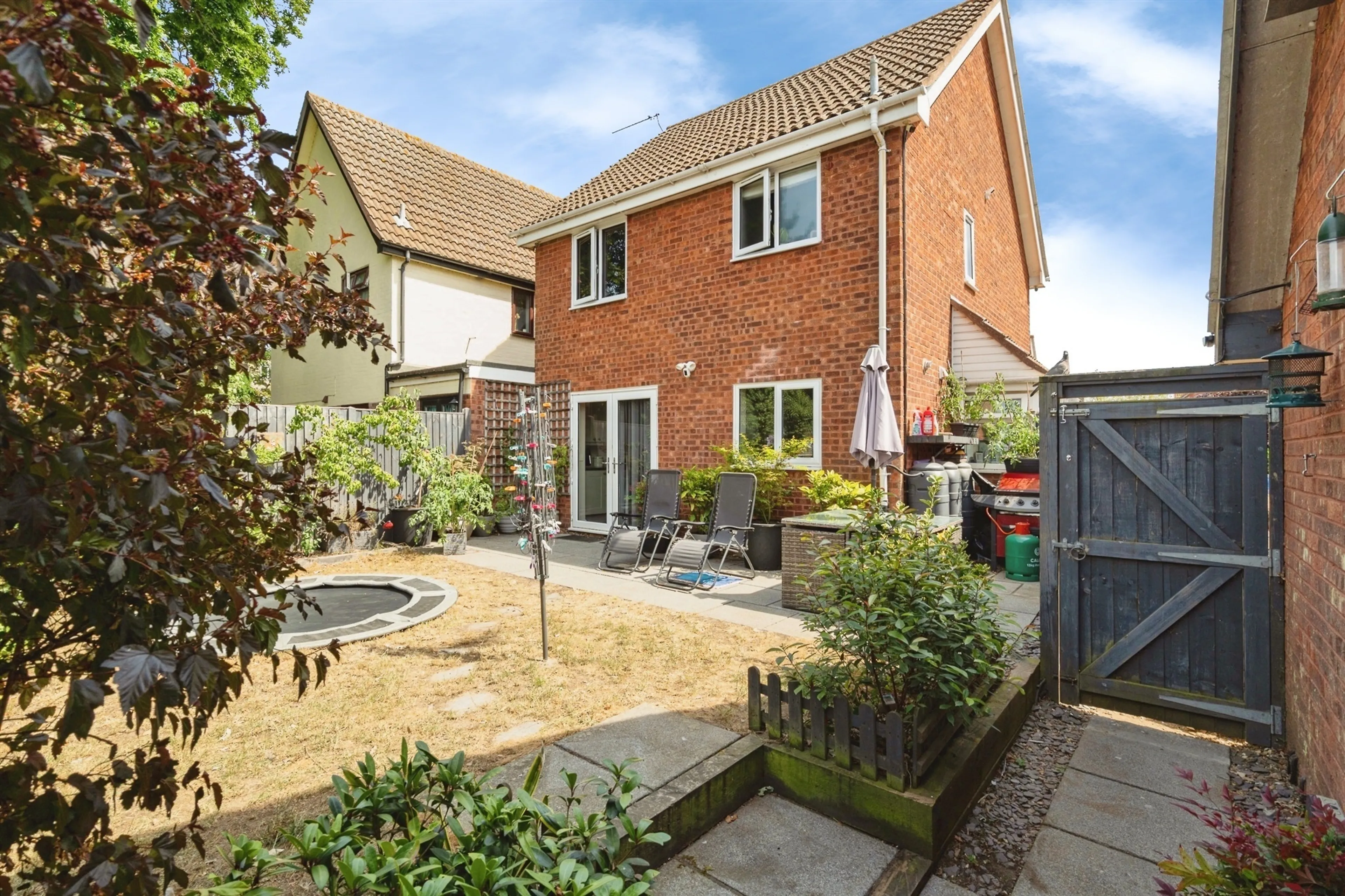 Property at Lowes View, Diss