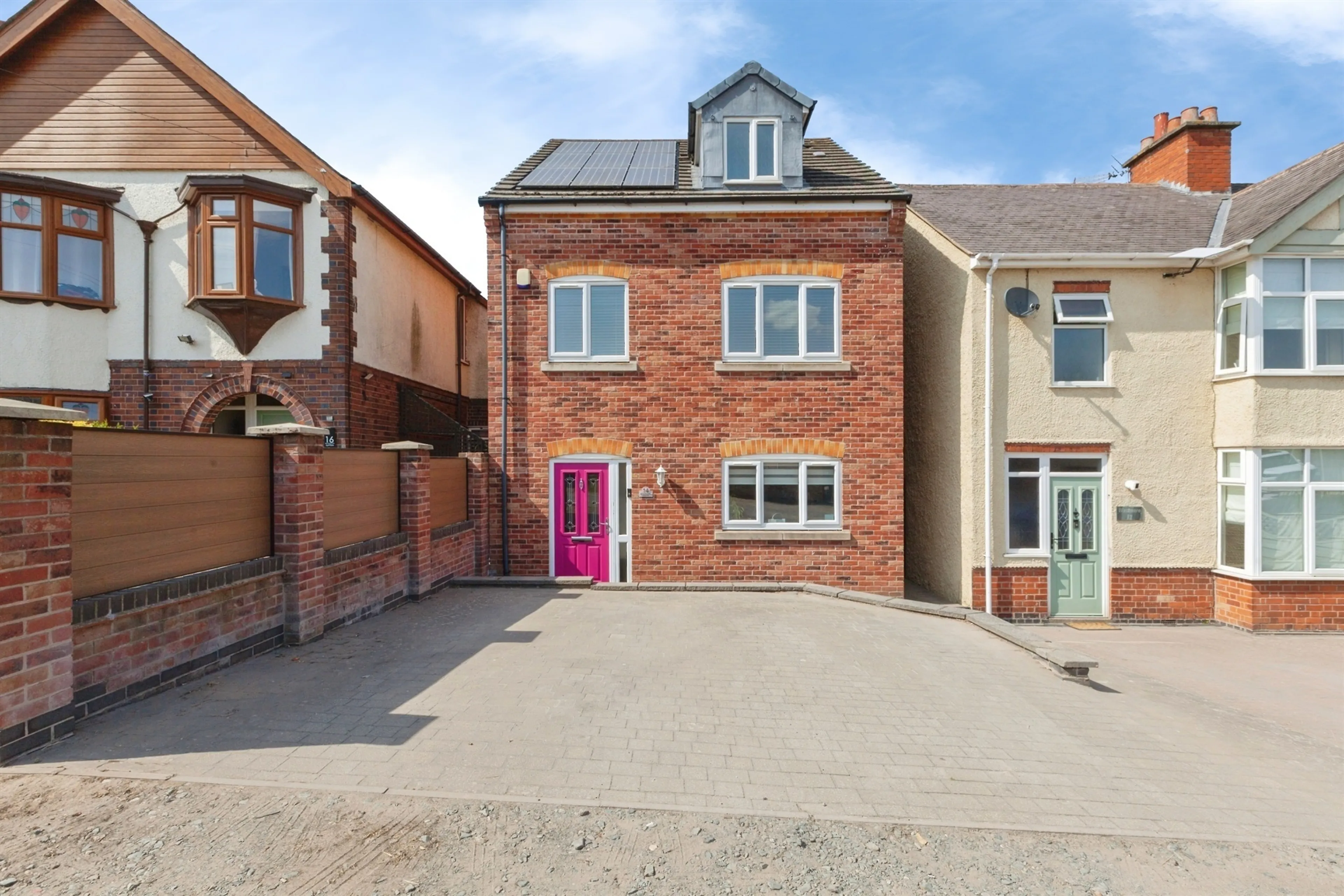 Property photo 0