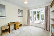 Cross Way, Havant