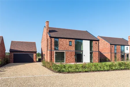 Great Moreton Park, New Road, CW12