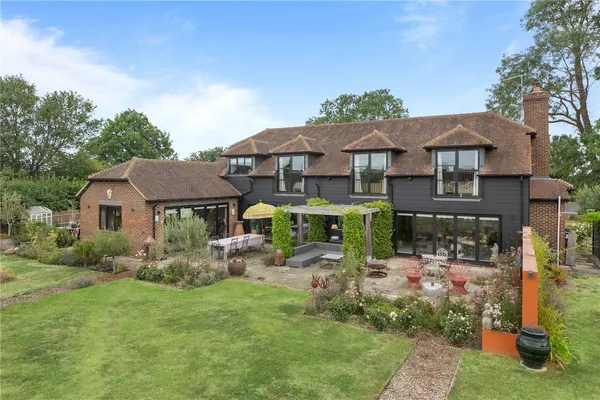Hartfield Road, Marsh Green, TN8 photo 14