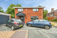 Tree Bank Close, Runcorn